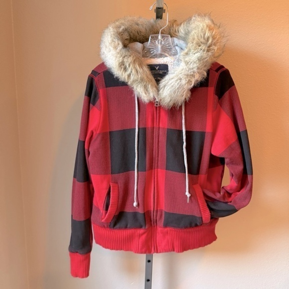 American Eagle 🦅 Outfitters ‘Eagle Fleece’ size large full zip jacket